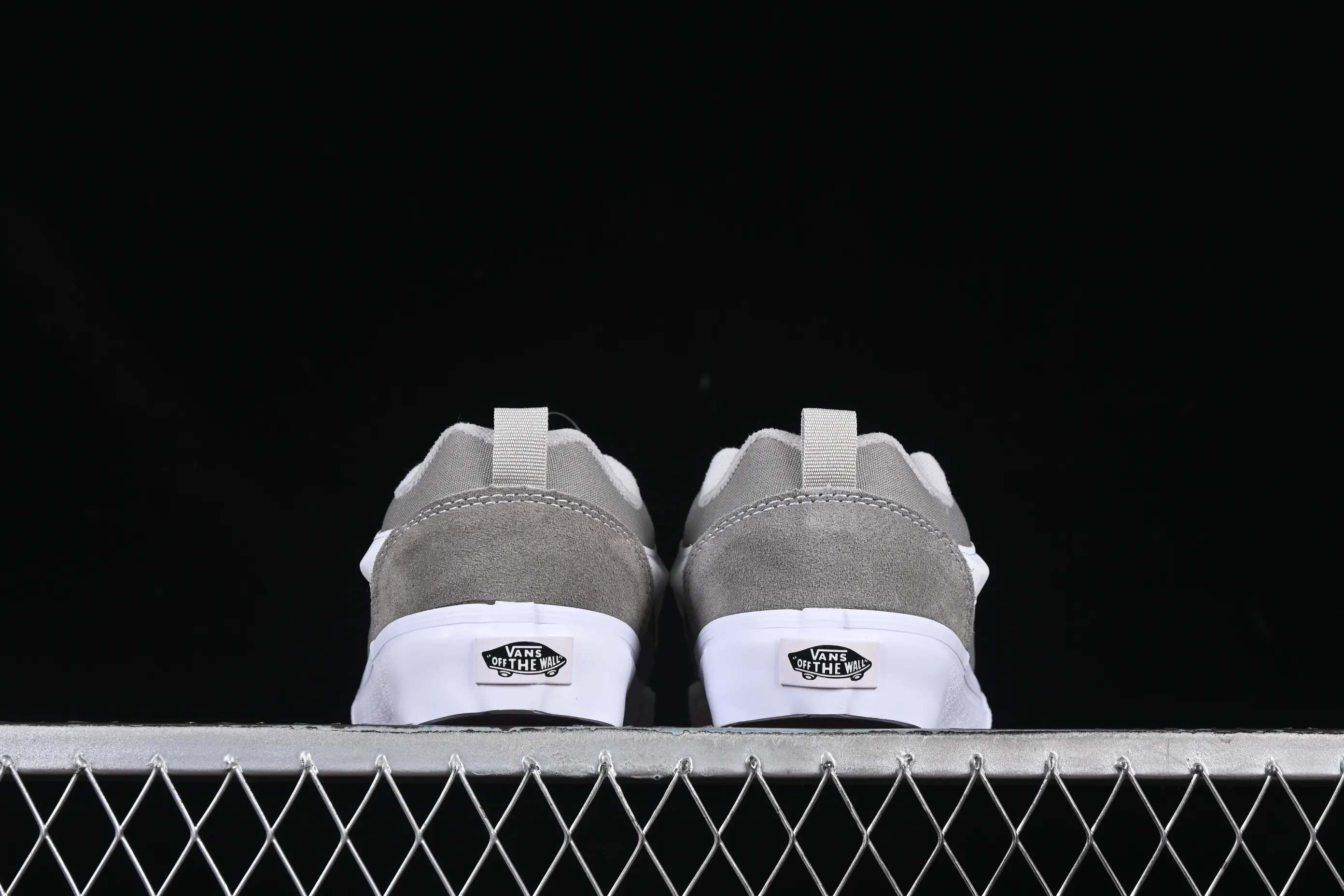 All categories Vans Vans series Vans Low Vans low-top Vans Knu Skool Vans low-top retro casual fat bread shoes VN000CS0BGG